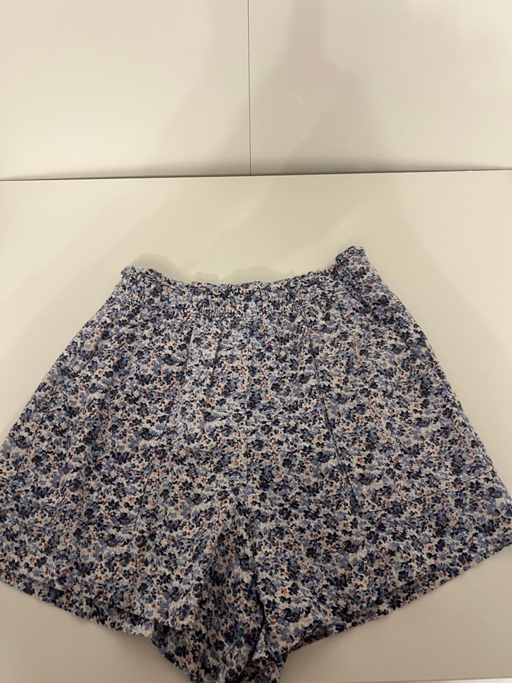 Abercrombie & Fitch Blue Floral High-Waist Shorts